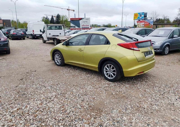 Honda Civic cena 29900 przebieg: 118000, rok produkcji 2012 z Białystok małe 596